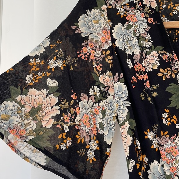 Reformation Guava Dress - Picture 5 of 7